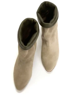 Anonymous Copenhagen Daisy 20^ Sandals