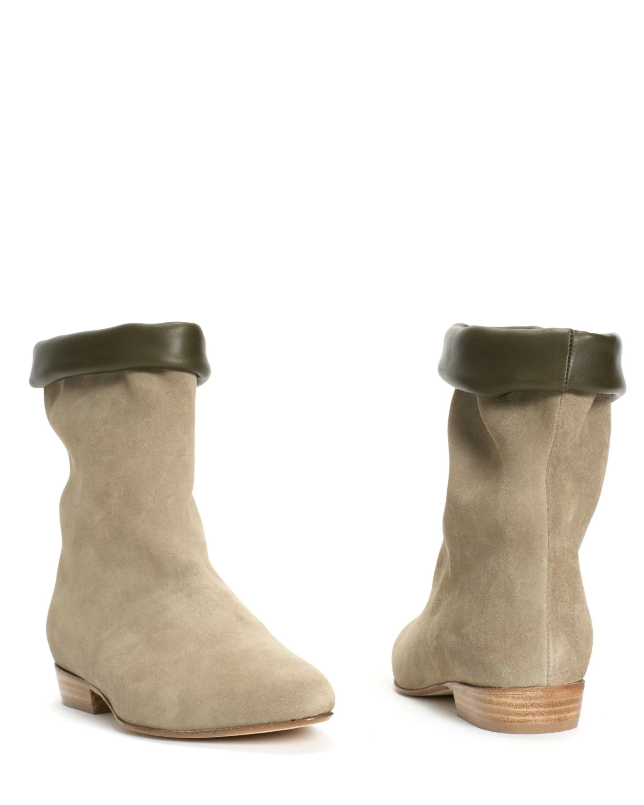 Anonymous Copenhagen Daisy 20^ Boots