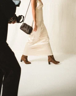 Anonymous Copenhagen Hally grand cloud bag^ Handbags