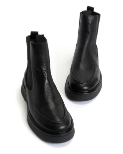 Anonymous Copenhagen Kikie flat platform^ Boots