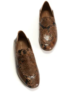 Anonymous Copenhagen Lindsay^ Flats