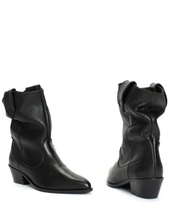 Anonymous Copenhagen Saseline 35^ Boots