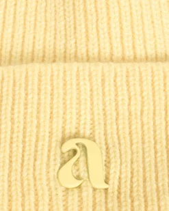 Anonymous Copenhagen Vinni cashmere beanie^ Cosy Essentials
