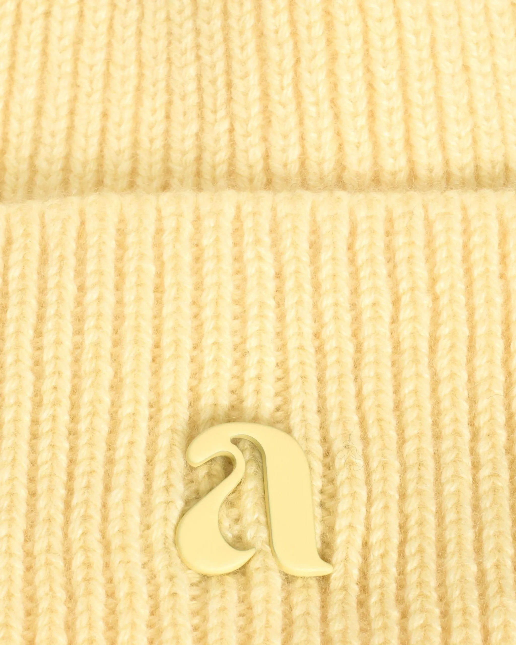 Anonymous Copenhagen Vinni cashmere beanie^ Cosy Essentials