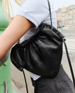 Anonymous Copenhagen Zally heart bag^ Crossbody Bags